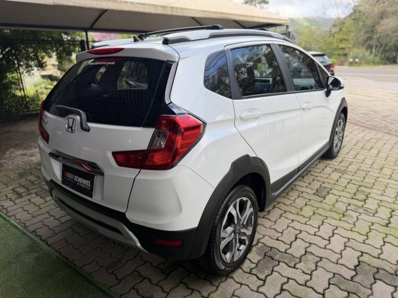 HONDA - WRV - 2017/2018 - Branca - R$ 79.990,00