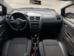 VOLKSWAGEN - FOX - 2014/2015 - Prata - R$ 48.000,00