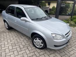 CHEVROLET - CLASSIC - 2012/2013 - Prata - R$ 28.900,00