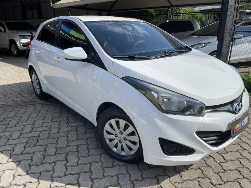 HYUNDAI - HB20 - 2014/2014 - Branca - R$ 48.500,00