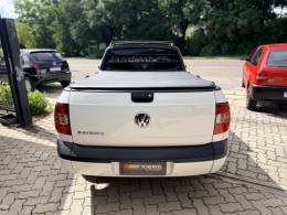 VOLKSWAGEN - SAVEIRO - 2012/2013 - Branca - R$ 46.900,00