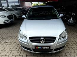 VOLKSWAGEN - POLO - 2010/2011 - Prata - R$ 39.900,00