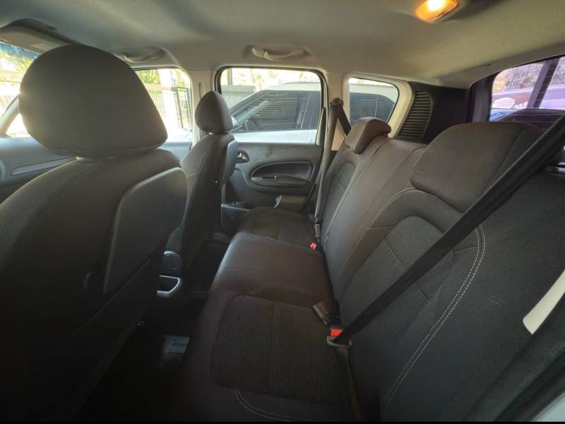 CITROËN - C3 PICASSO - 2012/2013 - Prata - R$ 35.000,00