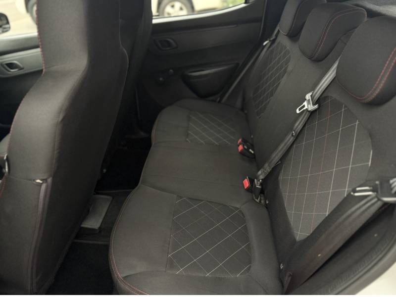 RENAULT - KWID - 2020/2021 - Prata - R$ 48.500,00