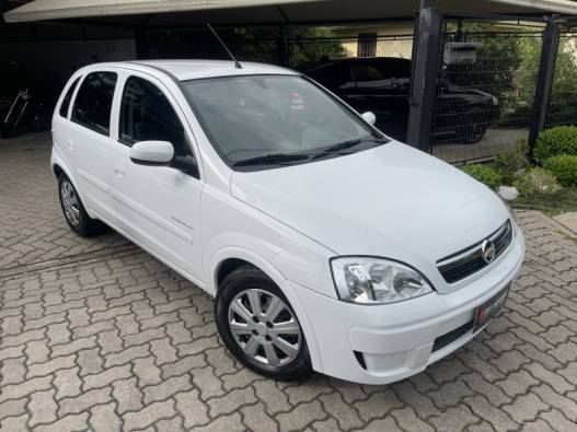 CHEVROLET - CORSA - 2009/2010 - Branca - R$ 31.000,00