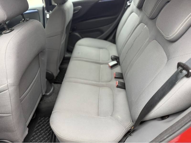 FIAT - PUNTO - 2012/2013 - Vermelha - R$ 39.900,00