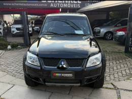 MITSUBISHI - PAJERO TR4 - 2013/2014 - Preta - R$ 61.000,00
