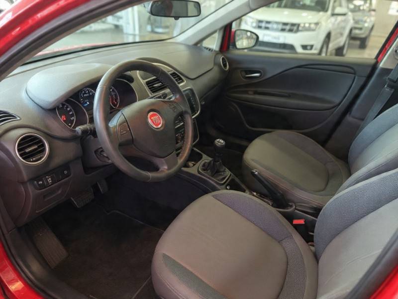 FIAT - PUNTO - 2012/2013 - Vermelha - R$ 39.900,00